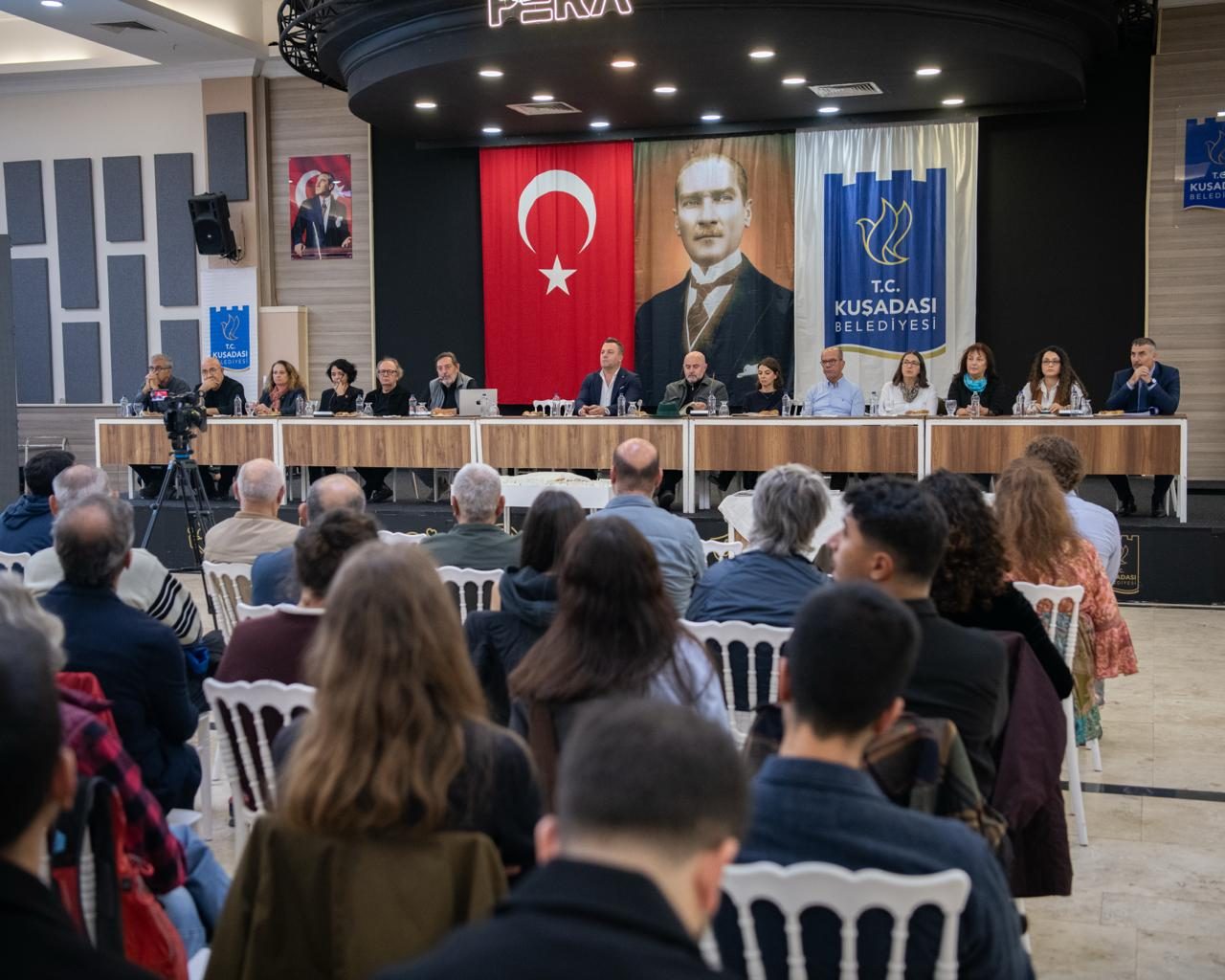 KUŞADASI BELEDİYESİ YENİ HİZMET BİNASI MİMARİ PROJE YARIŞMASI AMACINA ULAŞTI