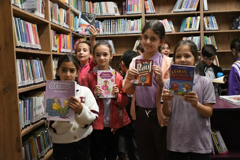 MİNİK ÖĞRENCİLER SEYAKMER’DE KİTAPLARIN BÜYÜLÜ DÜNYASIYLA BULUŞTU
