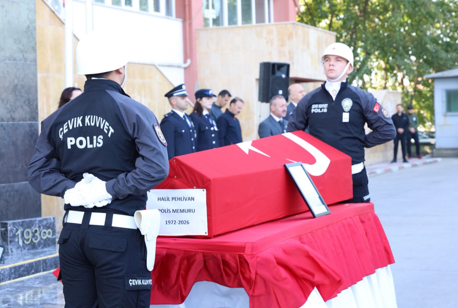 Nazilli’de Acı Kayıp: Polis Memuru Halil Pehlivan Son Yolculuğuna Uğurlandı