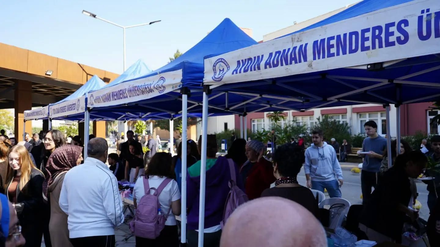 ADÜ Hastanesi’nde Çocuk Hastalar Yararına “Hep Birlikte Kermese” Etkinliği Düzenlendi