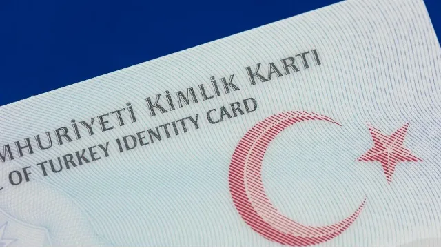 ÇİPLİ KİMLİK KARTLARINDA 10 YILLIK SÜRE DOLUYOR!